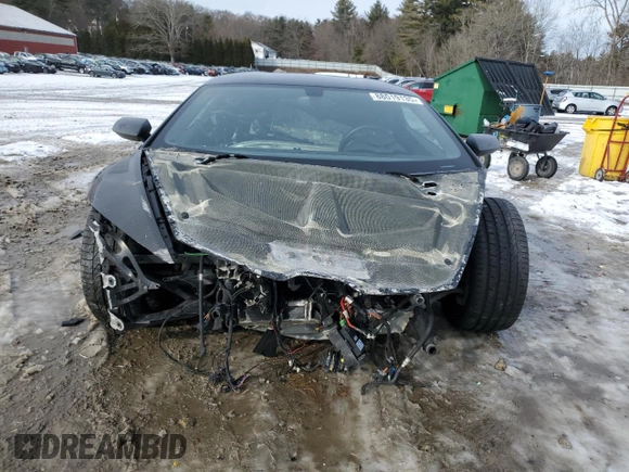 2015 Lamborghini Huracan z VIN ZHWUC1ZF7FLA00780, wystawiony jako Copart lot #88019135 z przebiegiem Nie podano mil oraz Szkoda całkowita • Salvage title. Historia ofert i sprzedaży dostępna na DreamBid. Obrazek 5.