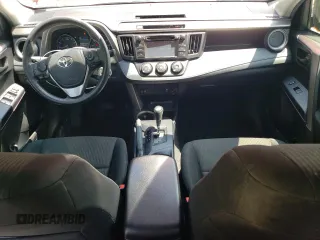 2017 Toyota RAV4 LE с VIN JTMBFREV5HJ159652, выставлен на аукционе Copart как лот 62138185 с пробегом 121 512 миль миль и Списание • Salvage title. История ставок и продаж доступна на DreamBid. Изображение 8.
