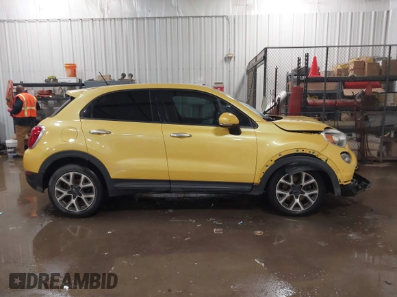 2016 FIAT 500X Trekking with VIN ZFBCFXCT8GP367324, listed as a IAAI auction lot 41570094 with 101,537 mi miles and . Bid and sale history available at DreamBid. Image 13.