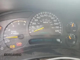 2005 Chevrolet Silverado 3500 LT with VIN 1GCJC33295F944586, listed as a Copart auction lot 71230574 with 326,804 mi miles and Salvage Title. Bid and sale history available at carsss.com. Image 9.