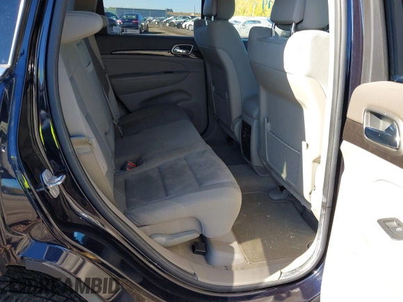 2011 Jeep Grand Cherokee Laredo with VIN 1J4RR4GG1BC547460, listed as a IAAI auction lot 40632674 with 46,745 mi miles and . Bid and sale history available at DreamBid. Image 8.