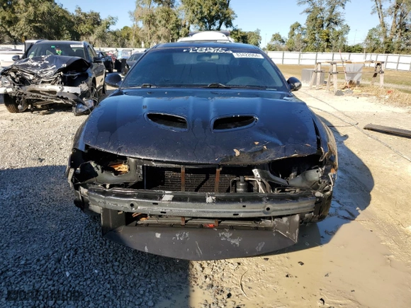 2005 Pontiac GTO with VIN 6G2VX12U75L408533, listed as a Copart auction lot 83422064 with 0 mi miles and Salvage Title. Bid and sale history available at carsss.com. Image 5.