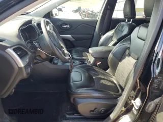 2022 Jeep Cherokee X z VIN 1C4PJMCX1ND527427, wystawiony jako Copart lot #55848515 z przebiegiem 38 034 mil mil oraz Szkoda całkowita • Salvage title. Historia ofert i sprzedaży dostępna na DreamBid. Obrazek 7.