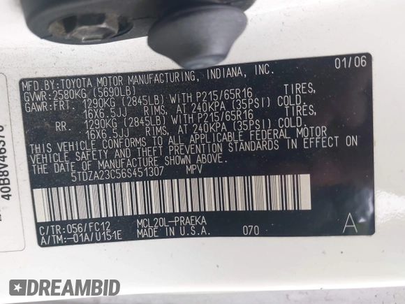 2006 Toyota Sienna CE with VIN 5TDZA23C56S451307, listed as a IAAI auction lot 42158464 with 275,876 mi miles and . Bid and sale history available at DreamBid. Image 9.
