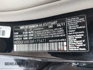 2011 Mercedes-Benz C 300 Sport with VIN WDDGF8BB3BR175471, listed as a IAAI auction lot 41930486 with 98,549 mi miles and . Bid and sale history available at carsss.com. Image 9.
