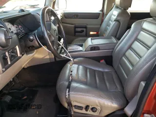 2004 Hummer H2 with VIN 5GRGN23U24H101928, listed as a Copart auction lot 86820104 with 197,079 mi miles and Salvage Title. Bid and sale history available at carsss.com. Image 7.