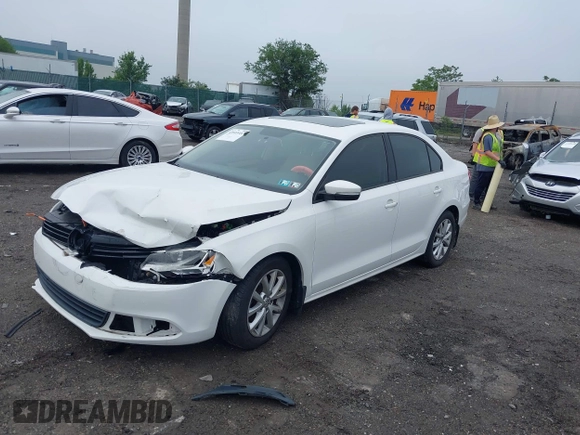 2012 Volkswagen Jetta SE with VIN 3VWDP7AJ8CM396562, listed as a IAAI auction lot 42523926 with Not provided miles and . Bid and sale history available at DreamBid. Image 18.