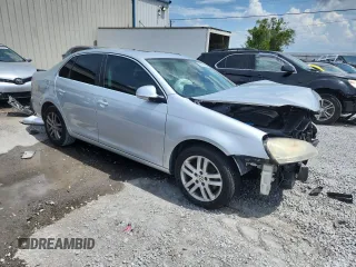 2007 Volkswagen Jetta Wolfsburg Edition z VIN 3VWEF71K57M189021, wystawiony jako Copart lot #59019685 z przebiegiem 124 720 mil mil oraz Szkoda całkowita • Salvage title. Historia ofert i sprzedaży dostępna na DreamBid. Obrazek 4.