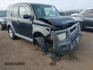 2005 Honda Element LX with VIN 5J6YH17395L013265, listed as a IAAI auction lot 41505602 with 135,515 mi miles and . Bid and sale history available at DreamBid. Image 6.