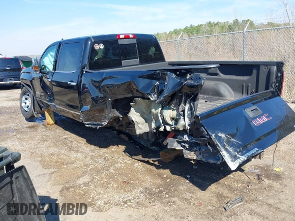 2019 GMC Sierra 2500HD Denali with VIN 1GT12SEY3KF207121, listed as a IAAI auction lot 38782753 with 87,337 mi miles. Bid and sale history available at carsss.com. Image 3.