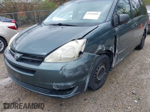 2005 Toyota Sienna CE with VIN 5TDZA23C15S313939, listed as a IAAI auction lot 41952894 with 268,191 mi miles. Bid and sale history available at carsss.com. Image 17.