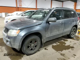 2008 Suzuki Grand Vitara Luxury z VIN JS3TD947284102175, wystawiony jako Copart lot #85245504 z przebiegiem 309 781 mil mil oraz Tytuł czysty. Historia ofert i sprzedaży dostępna na DreamBid. Obrazek 1.