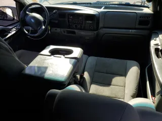 2005 Ford Excursion Special Serv с VIN 1FMNU40L45ED43492, выставлен на аукционе Copart как лот 49870025 с пробегом 175 064 миль миль и Списание • Salvage title. История ставок и продаж доступна на DreamBid. Изображение 8.