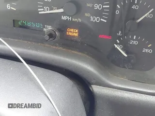 1999 Jeep Cherokee Sport with VIN 1J4FF68S3XL608860, listed as a IAAI auction lot 42777688 with 248,505 mi miles and . Bid and sale history available at DreamBid. Image 7.