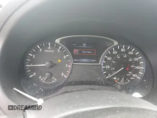 2017 Nissan Altima SR z VIN 1N4AL3AP7HC136120, wystawiony jako Copart lot #57295125 z przebiegiem 84 300 mil mil oraz Szkoda całkowita • Salvage title. Historia ofert i sprzedaży dostępna na DreamBid. Obrazek 9.