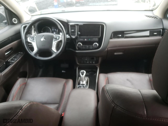 2018 Mitsubishi Outlander PHEV SEL with VIN JA4J24A54JZ065554, listed as a Copart auction lot 35913433 with 39081 miles. Bid and sale history available at carsss.com. Image 8.
