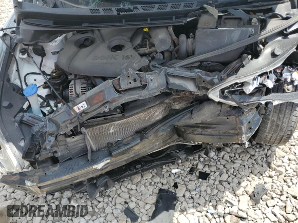 2015 Hyundai Elantra SE with VIN 5NPDH4AE0FH562200, listed as a Copart auction lot 60260085 with Not provided miles and Salvage title. Bid and sale history available at DreamBid. Image 11.