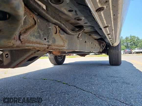 2018 Toyota Tacoma SR with VIN 5TFSX5EN6JX062775, listed as a IAAI auction lot 42774090 with 146,583 mi miles and . Bid and sale history available at DreamBid. Image 39.