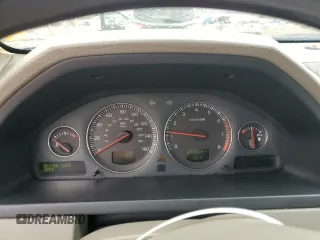 2005 Volvo XC90 with VIN YV1CZ592951210337, listed as a Copart auction lot 86804364 with 172,398 mi miles and Salvage Title. Bid and sale history available at carsss.com. Image 9.