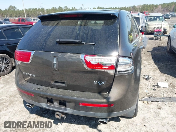 2011 Lincoln MKX with VIN 2LMDJ6JK1BBJ11840, listed as a IAAI auction lot 41769107 with 202,313 mi miles. Bid and sale history available at carsss.com. Image 16.