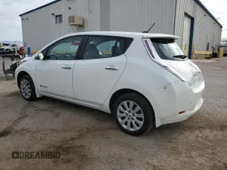 2015 Nissan LEAF SV with VIN 1N4AZ0CP1FC323120, listed as a Copart auction lot 50378055 with 26,612 mi miles and Salvage Title. Bid and sale history available at carsss.com. Image 2.
