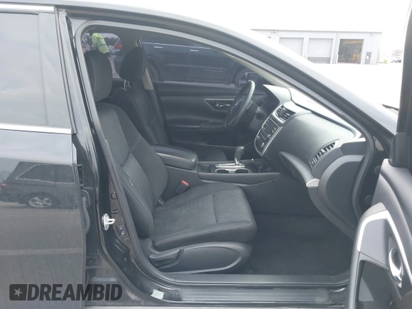 2018 Nissan Altima 2.5 SR with VIN 1N4AL3APXJC228943, listed as a IAAI auction lot 41629733 with 150,725 mi miles. Bid and sale history available at carsss.com. Image 5.