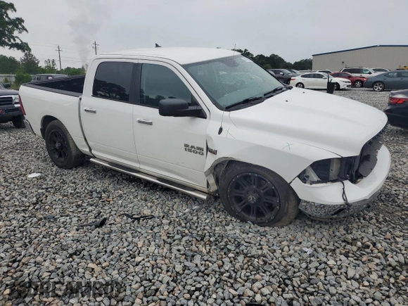 2015 Ram 1500 Big Horn z VIN 1C6RR7LT6FS745030, wystawiony jako Copart lot #58216985 z przebiegiem 119 168 mil mil oraz Szkoda całkowita • Salvage title. Historia ofert i sprzedaży dostępna na DreamBid. Obrazek 4.