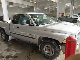 2001 Dodge Ram 1500 with VIN 3B7HC13Y91G241716, listed as a IAAI auction lot 41615228 with 1 mi miles. Bid and sale history available at carsss.com. Image 1.