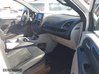 2017 Dodge Grand Caravan SXT with VIN 2C4RDGCG3HR827506, listed as a IAAI auction lot 41746018 with 264,324 mi miles. Bid and sale history available at carsss.com. Image 5.