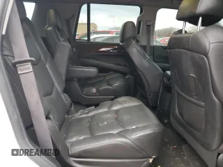 2016 Cadillac Escalade Luxury Collection z VIN 1GYS4BKJ7GR155613, wystawiony jako Copart lot #85775264 z przebiegiem 138 790 mil mil oraz Szkody całkowita. Historia ofert i sprzedaży dostępna na DreamBid. Obrazek 11.