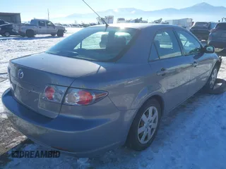 2006 Mazda 6 i with VIN 1YVFP80C365M63206, listed as a IAAI auction lot 41335081 with 171,954 mi miles. Bid and sale history available at carsss.com. Image 4.
