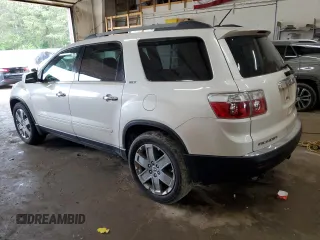 2010 GMC Acadia SLT2 z VIN 1GKLVNED6AJ124684, wystawiony jako Copart lot #61153055 z przebiegiem 190 640 mil mil oraz Czysty tytuł • Clean title. Historia ofert i sprzedaży dostępna na DreamBid. Obrazek 2.