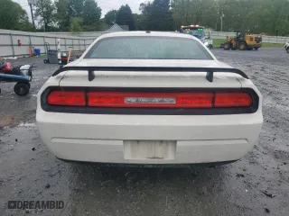 2009 Dodge Challenger SE with VIN 2B3LJ44V79H522576, listed as a Copart auction lot 52038555 with 168,322 mi miles and Clean Title. Bid and sale history available at carsss.com. Image 6.