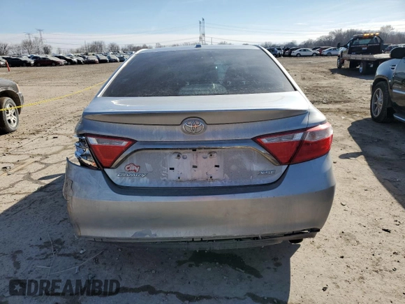 2015 Toyota Camry XLE with VIN 4T1BF1FK2FU031172, listed as a Copart auction lot 46034555 with 82,396 mi miles and Salvage Title. Bid and sale history available at carsss.com. Image 6.