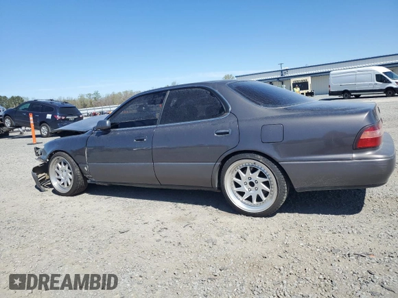 1996 Lexus ES 300 z VIN JT8BF12G5T0163320, wystawiony jako Copart lot #50125035 z przebiegiem 209 592 mil mil oraz Szkoda całkowita • Salvage title. Historia ofert i sprzedaży dostępna na DreamBid. Obrazek 2.