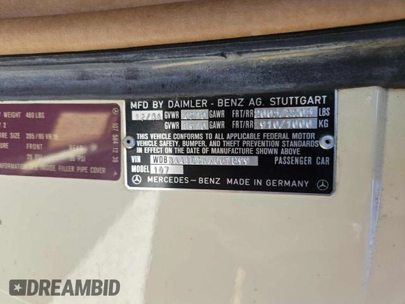 1987 Mercedes-Benz 560 SL z VIN WDBBA48D5HA061899, wystawiony jako Copart lot #45910515 z przebiegiem 68 293 mil mil oraz Czysty tytuł • Clean title. Historia ofert i sprzedaży dostępna na DreamBid. Obrazek 10.