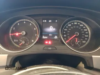 2019 Volkswagen Atlas SE с VIN 1V2DR2CA0KC501865, выставлен на аукционе Copart как лот 56335045 с пробегом 86 894 миль миль и Списание • Salvage title. История ставок и продаж доступна на DreamBid. Изображение 9.