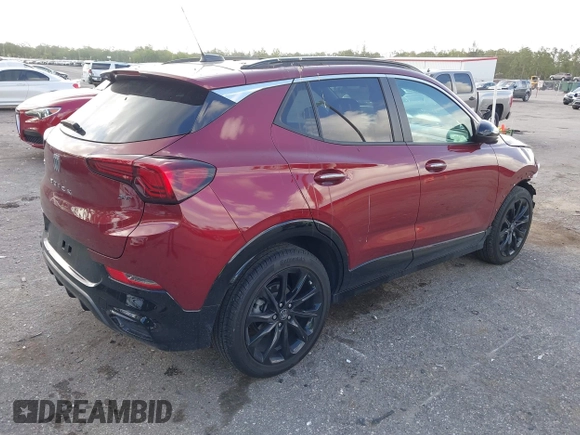 2024 Buick Encore GX Sport Touring z VIN KL4AMDSL2RB008247, wystawiony jako IAAI lot #41924176 z przebiegiem 7 663 mil mil oraz . Historia ofert i sprzedaży dostępna na DreamBid. Obrazek 4.