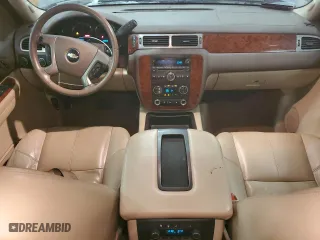 2009 Chevrolet Suburban LT w/1LT with VIN 1GNFK26399R247244, listed as a Copart auction lot 86077374 with 173,513 mi miles and Salvage Title. Bid and sale history available at carsss.com. Image 8.