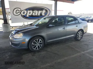 2010 Volkswagen Jetta S с VIN 3VWJZ7AJ9AM052569, выставлен на аукционе Copart как лот 59016965 с пробегом 166 950 миль миль и Списание • Salvage title. История ставок и продаж доступна на DreamBid. Изображение 1.
