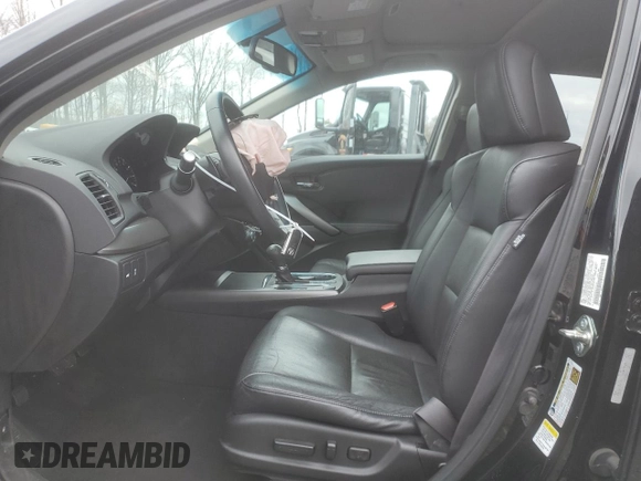 2015 Acura RDX Technology z VIN 5J8TB4H55FL015102, wystawiony jako Copart lot #52599135 z przebiegiem 61 830 mil mil oraz Szkoda całkowita • Salvage title. Historia ofert i sprzedaży dostępna na DreamBid. Obrazek 7.