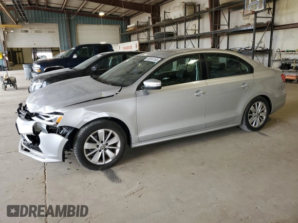 2015 Volkswagen Jetta SE with VIN 3VWD07AJ4FM404097, listed as a Copart auction lot 55054165 with 107,803 mi miles and Salvage title. Bid and sale history available at DreamBid. Image 1.