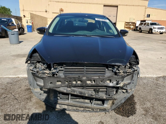 2016 Ford Focus SE z VIN 1FADP3F2XGL261707, wystawiony jako Copart lot #59078565 z przebiegiem 79 820 mil mil oraz Szkoda całkowita • Salvage title. Historia ofert i sprzedaży dostępna na DreamBid. Obrazek 5.