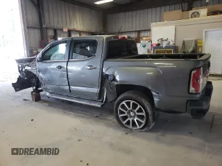 2022 GMC Canyon 4WD Denali with VIN 1GTG6EENXN1223923, listed as a Copart auction lot 68927644 with 30,495 mi miles and Salvage Title. Bid and sale history available at carsss.com. Image 2.