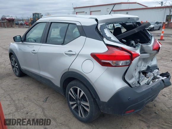 2020 Nissan Kicks SV with VIN 3N1CP5CV1LL502166, listed as a IAAI auction lot 41737870 with 49,722 mi miles. Bid and sale history available at carsss.com. Image 3.