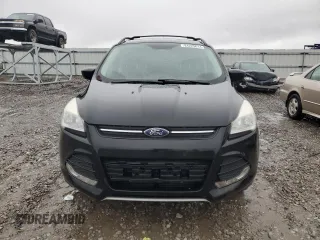 2013 Ford Escape SE z VIN 1FMCU9GX3DUA77576, wystawiony jako Copart lot #84225614 z przebiegiem 110 470 mil mil oraz Szkoda całkowita • Salvage title. Historia ofert i sprzedaży dostępna na DreamBid. Obrazek 5.