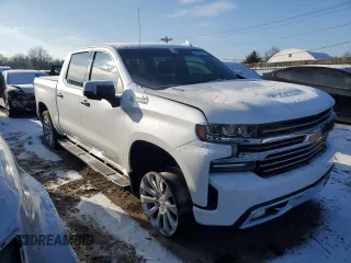2020 Chevrolet Silverado 1500 High Country with VIN 3GCUYHET3LG116532, listed as a Copart auction lot 88766315 with 119,062 mi miles and Salvage Title. Bid and sale history available at carsss.com. Image 4.