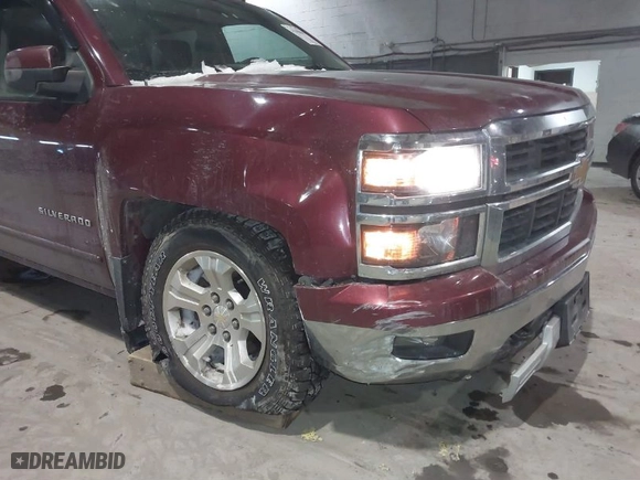 2015 Chevrolet Silverado 1500 LT with VIN 3GCUKREC7FG453670, listed as a IAAI auction lot 41388606 with NaN miles. Bid and sale history available at carsss.com. Image 6.