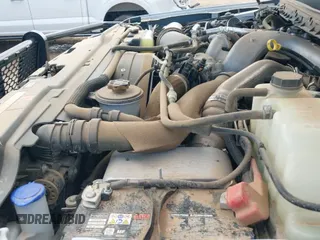 2024 Ford F-250 XL z VIN 1FT7W2BT8REC93050, wystawiony jako IAAI lot #42584011 z przebiegiem 26 712 mil mil oraz . Historia ofert i sprzedaży dostępna na DreamBid. Obrazek 18.