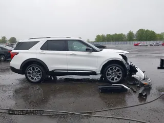 2025 Ford Explorer Platinum with VIN 1FMWK8HC7SGB14729, listed as a IAAI auction lot 41942013 with 1,264 mi miles and . Bid and sale history available at DreamBid. Image 13.